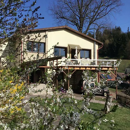 Penzion Landferienhaus Linde 3*